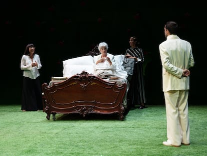 Una escena de 'La Víctor C.', en el TNC.