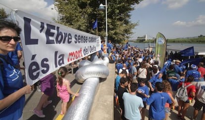 Protesta en 2013 por el plan hidrológico del Ebro. 