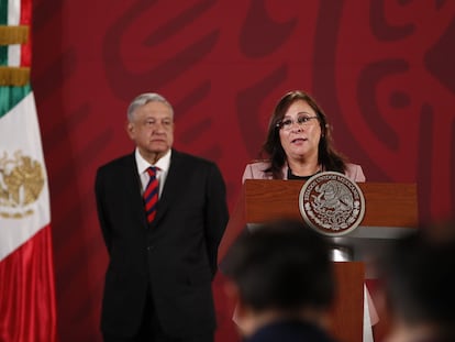 La secretaria de Energía, Rocío Nahle, junto al presidente de México, Andrés Manuel López Obrador.