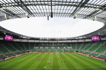 Vista a&eacute;rea del estadiod de Wroclaw donde se entren&oacute; la Rep&uacute;blica Checa. 