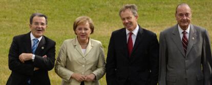 Romano Prodi, Angela Merkel, Tony Blair y Jacques Chirac, durante un acto oficial en julio de 2006.