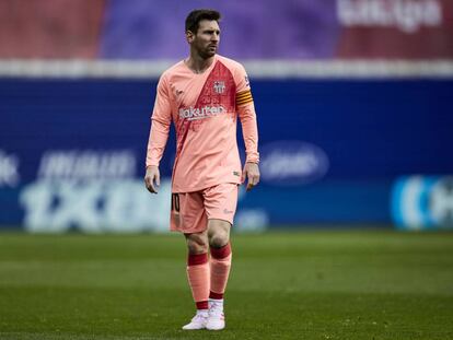 Leo Messi en el partit entre l'Eibar i el Barça.