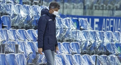 El entrenador de la Real Sociedad, Imanol Alguacil, en el Reale Arena durante un partido de esta temporada.