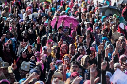 Musulmanes de la organización 'Tamil Nadu Thowheedh Jamaath'  protestan contra el veredicto de la Corte Suprema sobre un sitio religioso disputado de Ayodhya, en Chennai (India).