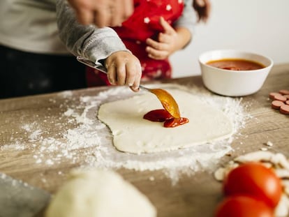 Qué harina comprar y otras salsas que no son de tomate: trucos italianos para la pizza casera