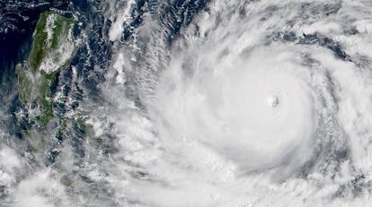 Imagen de satélite que muestra el tifón Mangkhut.