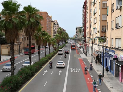 Figuración de la nueva planificación viaria que prepara el Ayuntamiento de Valencia para la avenida de Pérez Galdós.