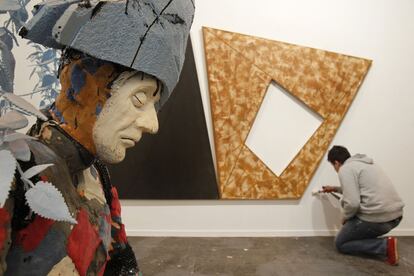 'The Thinker', de Folkert de Jong, en Arco 2012.