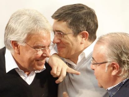 José Antonio Pastor, Felipe González, Patxi López y Tontxu Rodríguez, en Barakaldo.