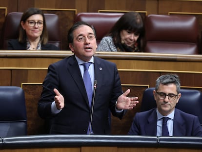 José Manuel Albares, durante la sesión de Control al Ejecutivo de este miércoles en el Congreso.