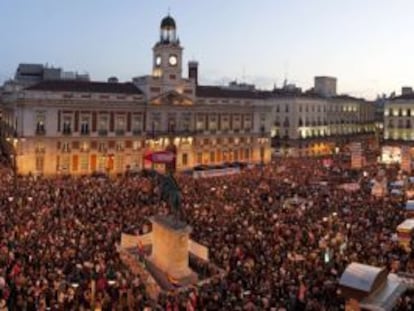 Panor&aacute;mica de la Puerta del Sol al t&eacute;rmino de la marcha de Madrid.