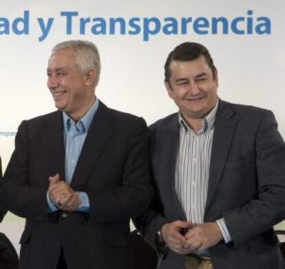 El presidente del PP-A, Javier Arenas,y el secretario regional, Antonio Sanz.