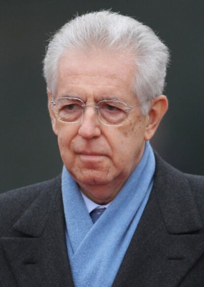 El primer ministro italiano Mario Monti llega a Berlín, donde encontrará a la canciller alemana Angela Merkel