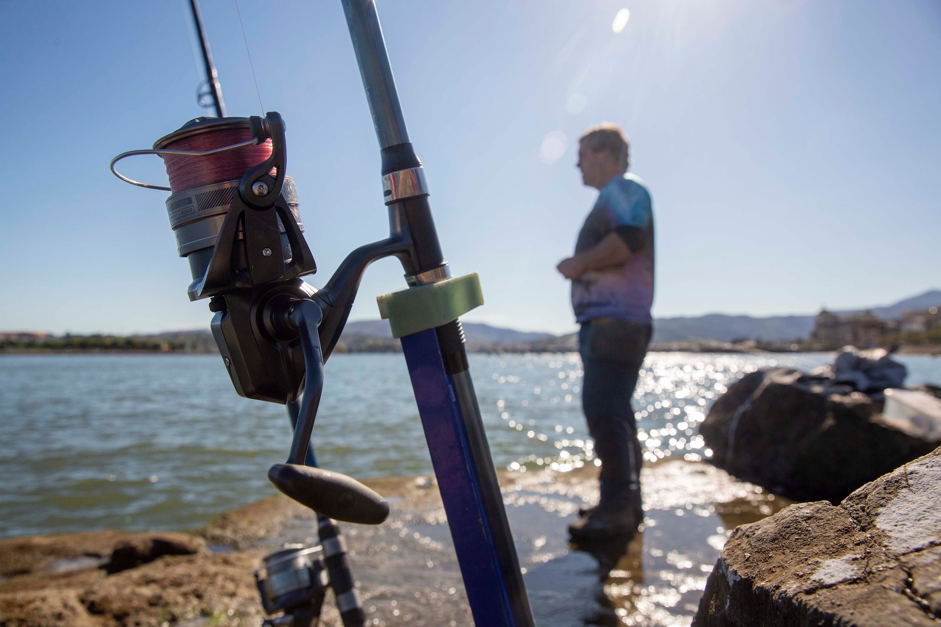 En el Bidasoa se pesca a las órdenes de Francisco Franco