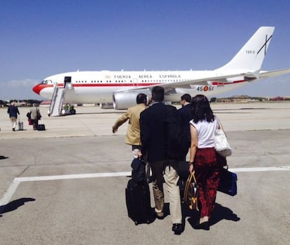 El avi&oacute;n en el que viajaba Jos&eacute; Manuel Garc&iacute;a-Margallo, ministro de Exteriores.