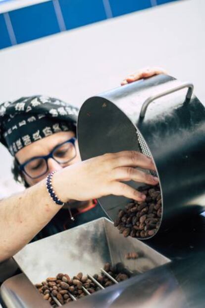 Juan Ángel Rodrigálvarez, de Kankel Cacao, en Albelda de Iregua (La Rioja).