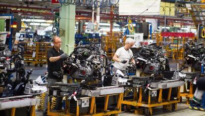 Catalonia's automobile manufacturers are attracting some of the foreign investment.