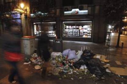 Basura acumulada en las calles de Madrid.