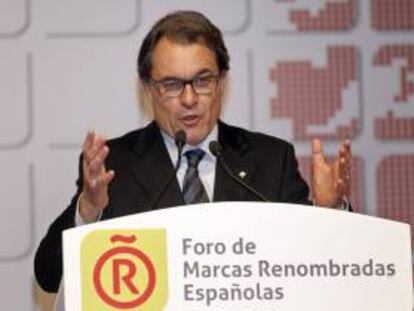 El presidente de la Generalitat, Artur Mas, durante su intervención en el Foro de Marcas Renombradas Españolas, que se celebra en Barcelona y que cierra el presidente del Gobierno, Mariano Rajoy.