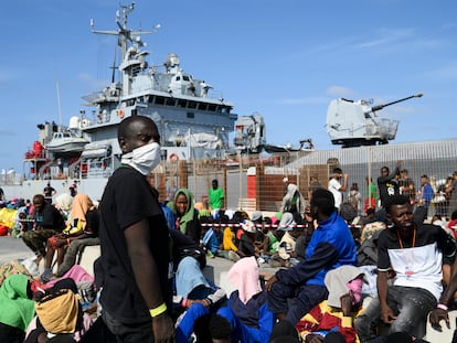 Migrants wait to be transferred from Lampedusa Island, Italy, Friday, Sept. 15, 2023