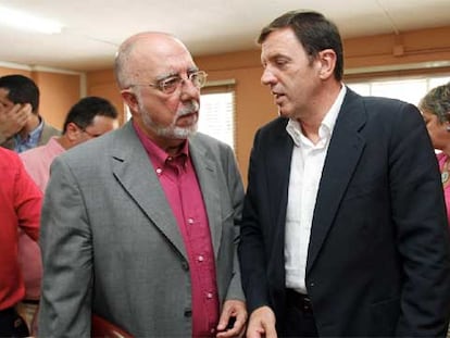 Antonio García Miralles y Joan ignasi Pla, ayer en Alicante.