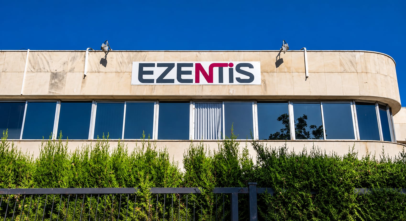 Ezentis se dispara en Bolsa tras volver a beneficios en el primer semestre