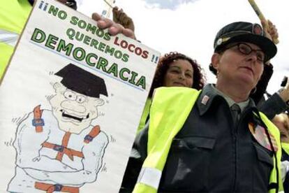 Una de las asistentes al acto de protesta en Madrid