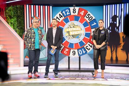 Florentino Fernández, Frank Blanco y Vicky Martín Berrocal en el plató de 'Typical Spanish'.