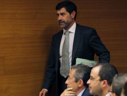Enrique P&eacute;rez Boada, exdirector del Instituto Valenciano de Finanzas, en la comisi&oacute;n de investigaci&oacute;n de la CAM en las Cortes.