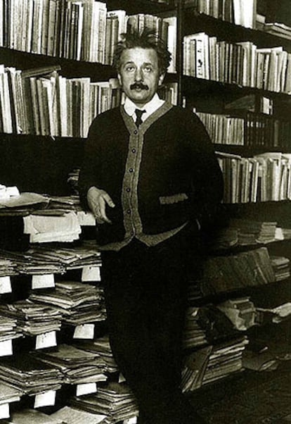 Albert Einstein, en la universidad de Stanford.
