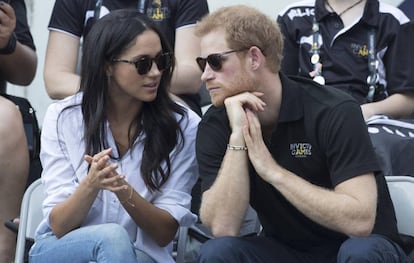 A atriz Meghan Markle e Henry da Inglaterra, em 25 de setembro, em Toronto.