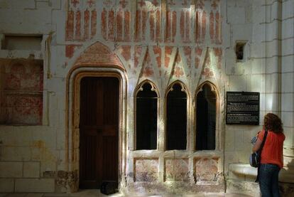 La fachada gótica del castillo del Bon Roi René en Angers.