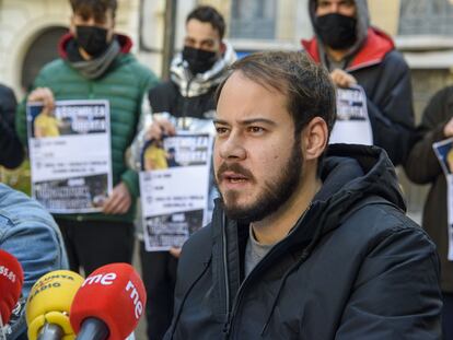 El rapero Pablo Hasél, el pasado 1 de febrero en Lleida, tras la sentencia de la Audiencia Nacional.