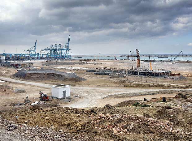 Construcción del nuevo puerto Tánger-Med en Marruecos, en una imagen de archivo.