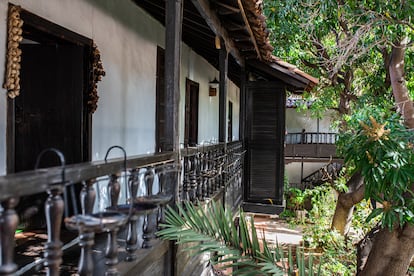Galería y patio interior de la casa natal de Antonio José Ruiz de Padrón.