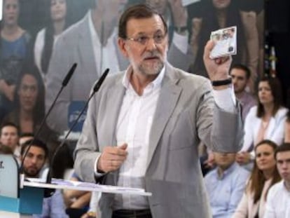 Mariano Rajoy, este mi&eacute;rcoles, durante un acto electoral en Murcia.