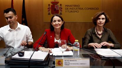 La ministra de Industria, Turismo y Comercio, Reyes Maroto, durante la reunión de la Conferencia Sectorial de Turismo, este miércoles en Madrid.