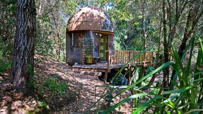 Uma cabana em forma de cogumelo é a casa mais visitada no mundo via Airbnb