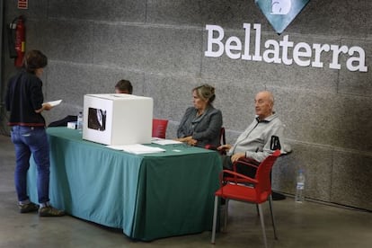 Bellaterra vota si vol esdevenir un municipi.