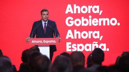 El presidente del Gobierno en funciones, Pedro Sánchez, durante la presentación del lema de campaña del PSOE.