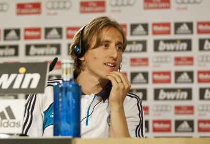 Modric, durante su presentación como jugador del Real Madrid.