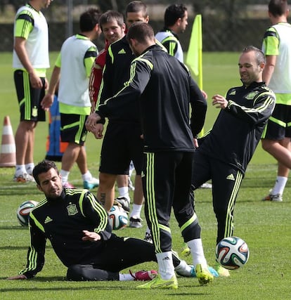 Iniesta y Torres, en el entrenamiento.