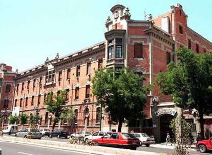 Fachada del hospital Santa Cristina, en la calle de O?Donnell.