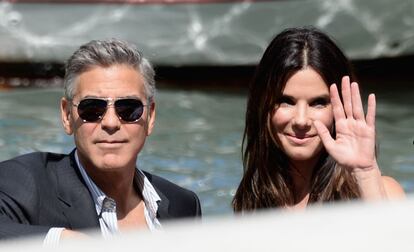 El actor George Clooney y la actriz Sandra Bullock, protagonistas de 'Gravity', asisten al 70 Festival Internacional de Venecia.