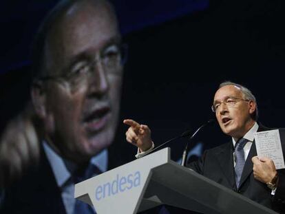 Manuel Pizarro se dirige a los accionistas de Endesa durante la junta extraordinaria del pasado 26 de septiembre.