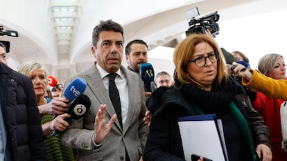 El 'president' de la Generalitat, Carlos Mazón, a su llegada al Palau de Les Arts, el jueves.