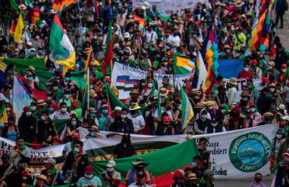 Una marcha de comunidades indígenas en Bogotá, el pasado 19 de octubre.