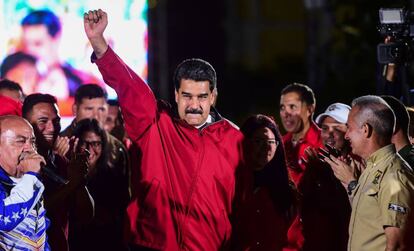 Maduro celebra el resultado de la votación en Caracas.