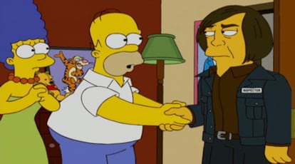 El actor Javier Bardem aparece en uno de los capítulos saludando a Homer y Marge.