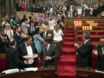 El parlament, tras aprobar la ley del refer&eacute;ndum.